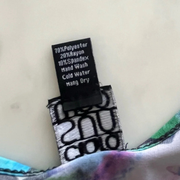 Clare Sun Woo Watercolor Floral Short Sleeve Top Size Medium - Picture 6 of 9